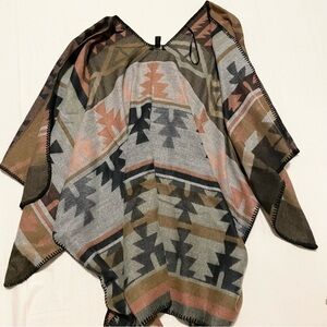 LA Express Shawl Poncho Wrap One Size